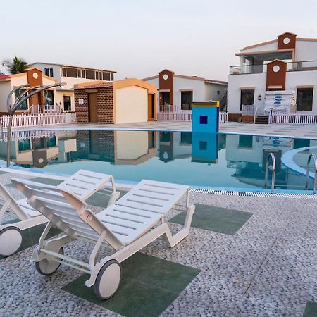 Flamingo Club And Resort Una 3 Km Away From Diu Check Post ภายนอก รูปภาพ