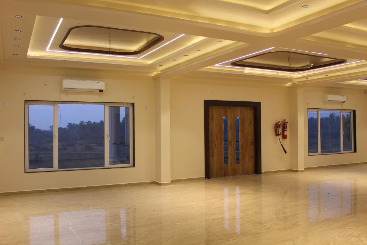Flamingo Club And Resort Una 3 Km Away From Diu Check Post ภายนอก รูปภาพ