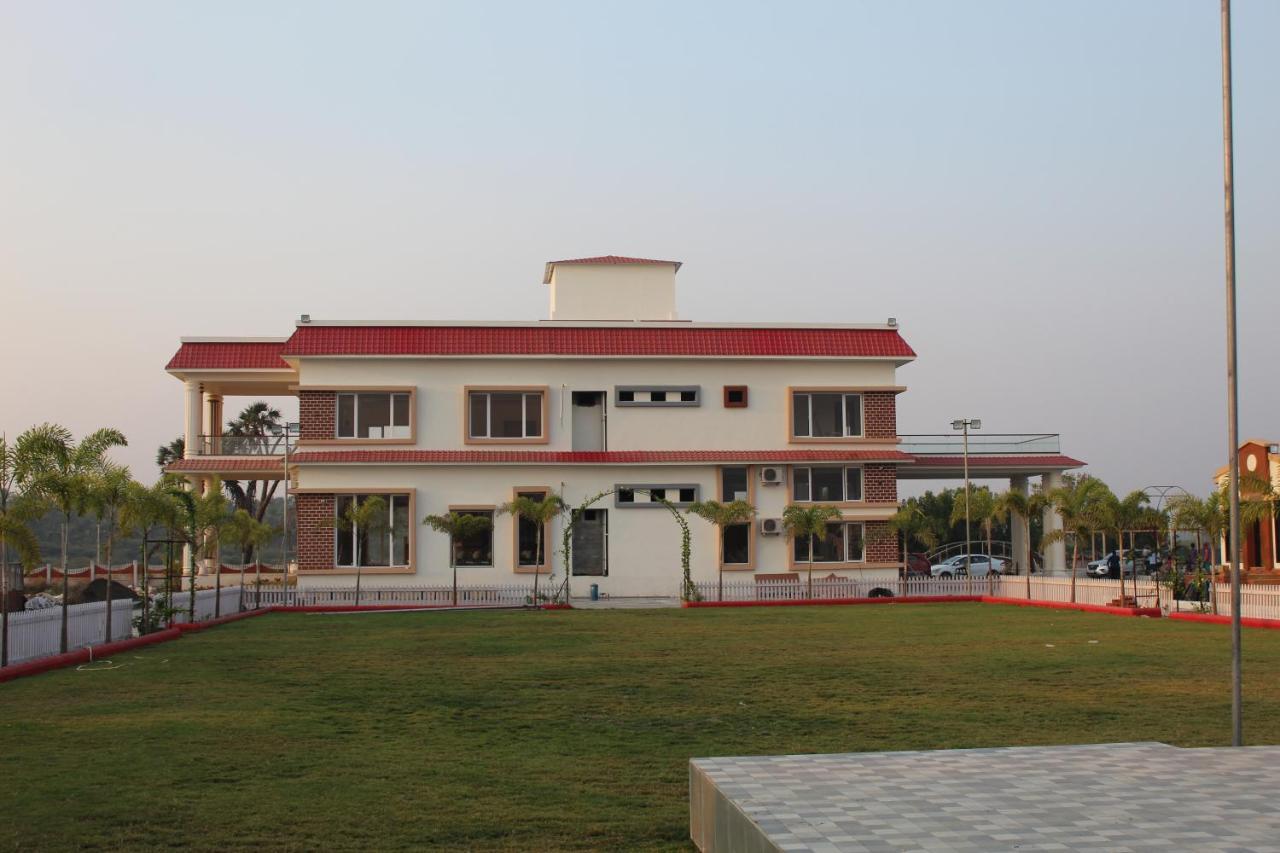 Flamingo Club And Resort Una 3 Km Away From Diu Check Post ภายนอก รูปภาพ