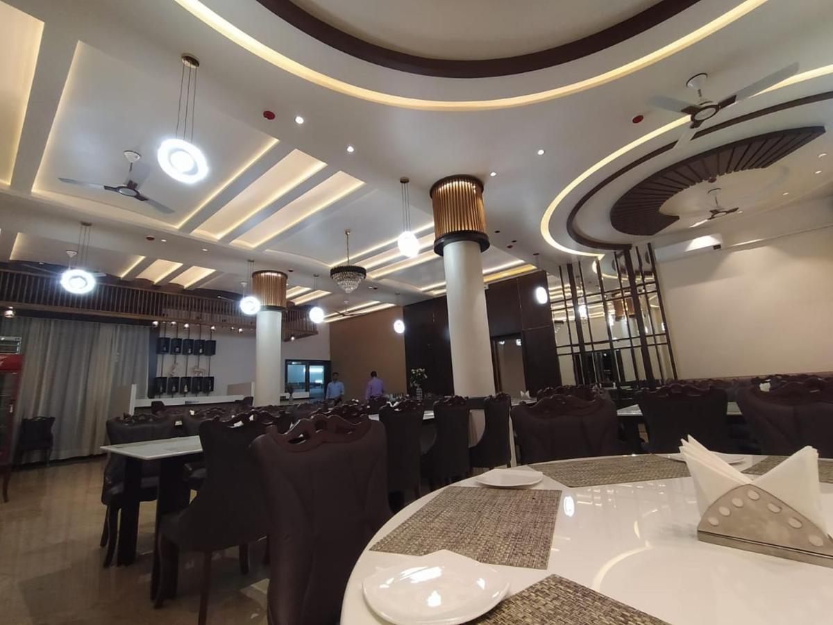 Flamingo Club And Resort Una 3 Km Away From Diu Check Post ภายนอก รูปภาพ