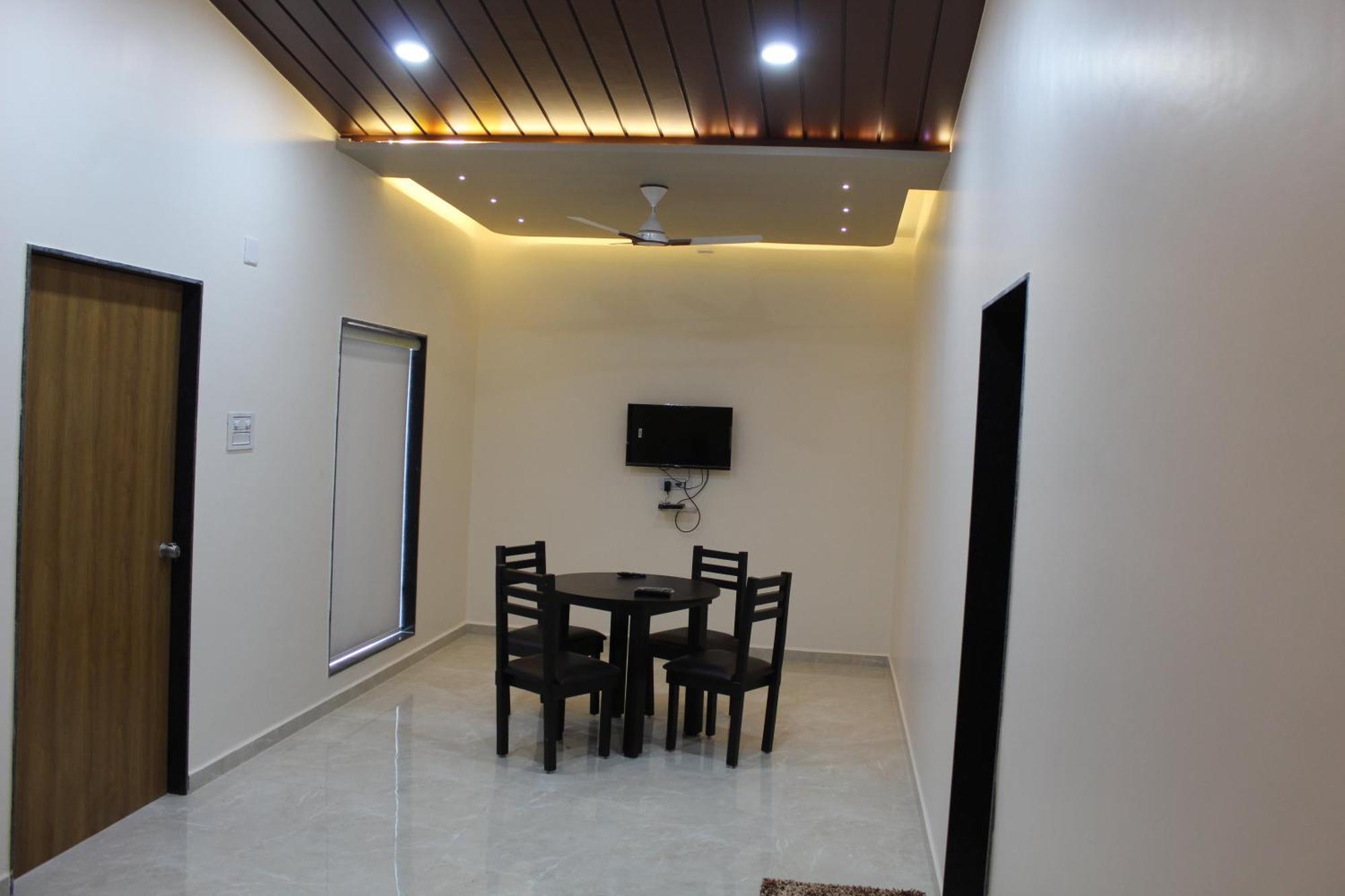 Flamingo Club And Resort Una 3 Km Away From Diu Check Post ภายนอก รูปภาพ