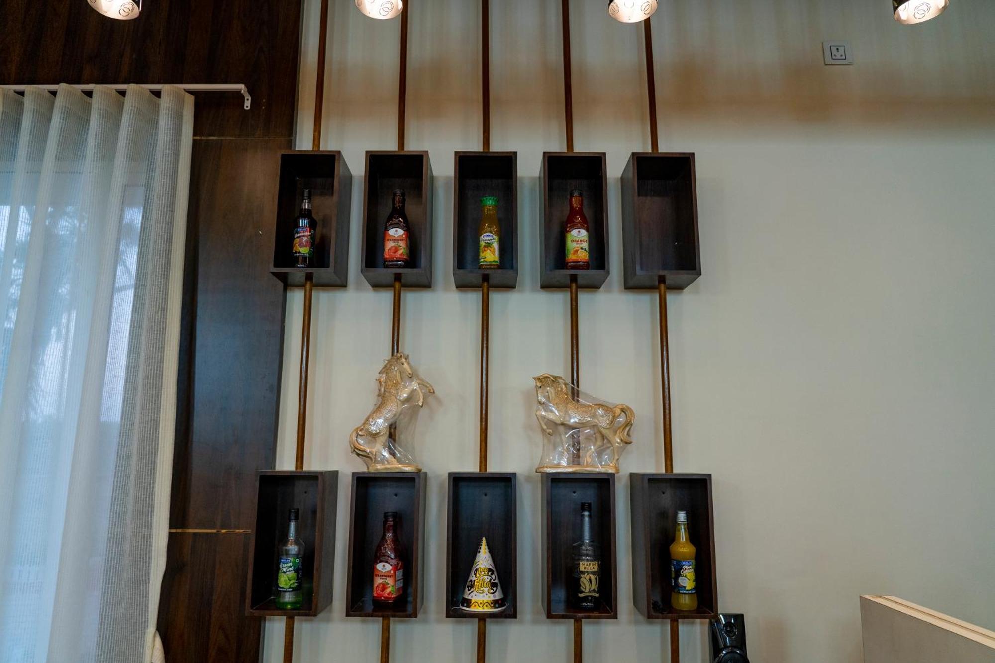 Flamingo Club And Resort Una 3 Km Away From Diu Check Post ภายนอก รูปภาพ