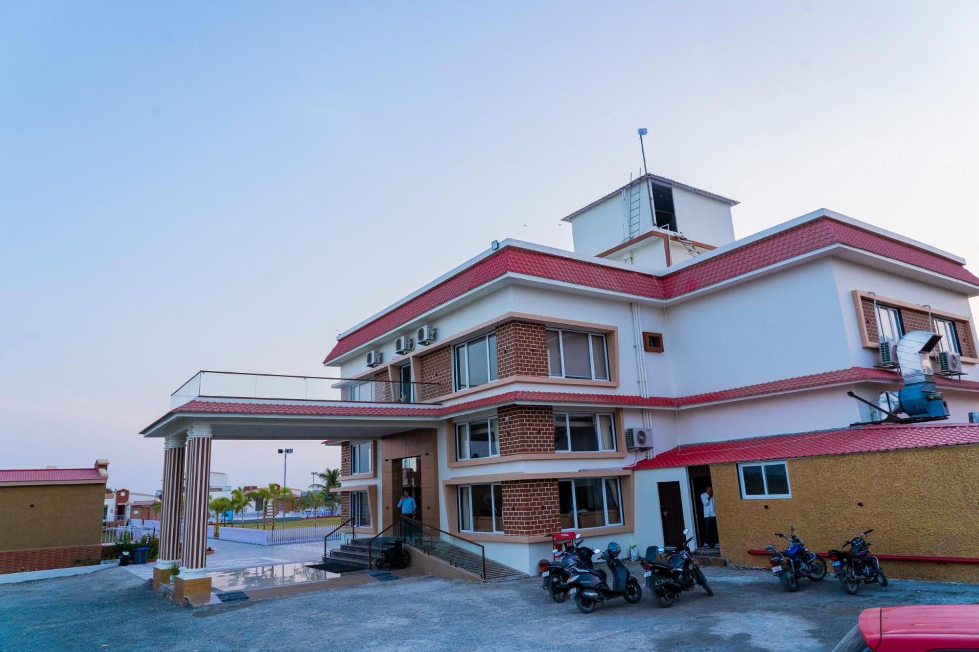 Flamingo Club And Resort Una 3 Km Away From Diu Check Post ภายนอก รูปภาพ